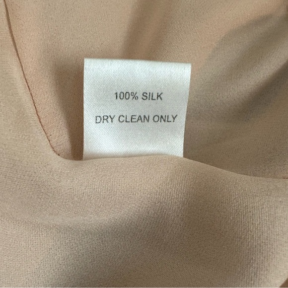 JOUOUICH-HAWK Dress - Picture 10 of 10